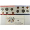 Image 1 : 1988 US MINT SET (UNC) P/D (WITH ENVELOPE)