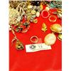 Image 2 : Nice Bag of Costume Jewelry