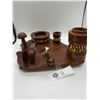 Image 1 : Wooden Porcupine Quill Desk organizer