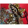 Image 3 : Nice big lot of costume jewelry