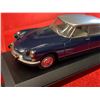 Image 2 : Vintage Villesse Cabriolet with Display case