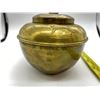 Image 2 : Hard to find 1925 British Empire Exhibition Tea Caddy by Lipton Tea