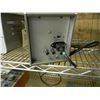 Image 2 : Test equipment