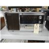Image 1 : Radio