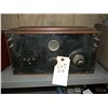 Image 1 : Radio