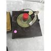 Image 4 : Phonograph
