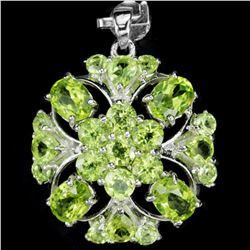 NATUARL APPLE GREEN PERIDOT FLOWER PENDANT