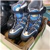 Image 2 : 3 PAIRS OF ROLLER BLADES - SIZE 9, SIZE 7 AND UNMARKED