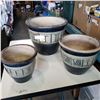 Image 1 : 3 CERAMIC PLANTER POTS