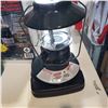 Image 2 : COLEMAN CAMP LANTERN WITH CASE