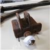 Image 2 : TRAILER HITCH W/ SWAY BARS
