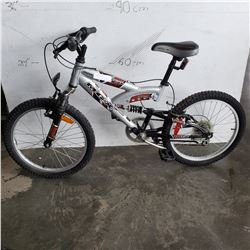 GREY MONGOOSE YOUTH BIKE