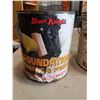 Image 2 : CAN OF COATING AND PRIMER W/ CAN OF BLACK RUBBER ASPHALT