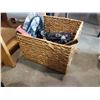 Image 2 : BOX OF TOOLS, ELECTRIC DRILLS, REALISTIC TRANSCEIVER