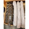 Image 2 : 105 NEW 200ML GLASS BOTTLES W/ LIDS