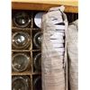 Image 3 : 105 NEW 200ML GLASS BOTTLES W/ LIDS