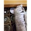 Image 3 : 105 NEW 200ML GLASS BOTTLES W/ LIDS