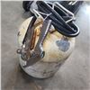 Image 3 : PRESSUREIZED TANK, HOSE, AND NOZZLE