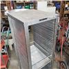 Image 4 : BAKERS RACK W/ TRAY