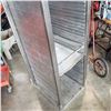 Image 5 : BAKERS RACK W/ TRAY