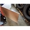Image 2 : CORK BOARD AND PLASTIC SHEET