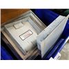 Image 2 : TOTE AND BOX OF ACCESS DOORS