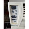 Image 3 : MAYTAG WINDOW AC UNIT