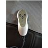 Image 2 : 120 VOLT MASSAGE CHAIR