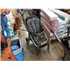 Image 1 : GRACO FOLDING STROLLER