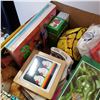Image 2 : BOX OF COMPUTERIZED GRAND PRIX RACING SET AND CHILDRENS PASTIME ACTIVITIES