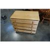 Image 2 : CANADIAN MADE 4 DRAWER DRESSER