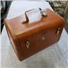 Image 1 : VINTAGE LEATHER JEWELLERY BOX