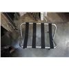 Image 3 : 5 FOLDING BAGGAGE STANDS