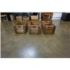 Image 1 : 3 CANADA DRY VINTAGE CRATES
