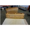 Image 2 : PINE FUTON