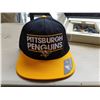 Image 2 : PITTSBURGH PENGUINS NEW HAT AND COLLECTABLES