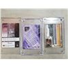 Image 2 : 3 HARD CASED KOBE BRYANT CARDS