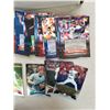 Image 2 : BOX OF BASEBALL CARDS