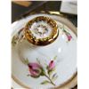 Image 8 : AMERICAN BEAUTY TEASET, TEAPOT, 4 CUPS AND SAUCERS, CREAM AND SUGAR - TEAPOT LID HAS HAIRLINE FRACTU