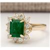 Image 2 : 3.21 CTW Natural Emerald And Diamond Ring In 18K Yellow Gold
