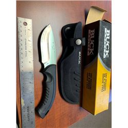 Buck Knives Fixed Hunter Pocket Knife - Model: B392-BK-0