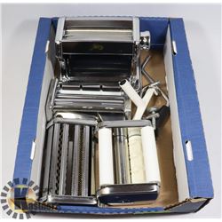 PASTAMAKER WITH MANY ASSORTMENT OF DIFFERENT PASTA