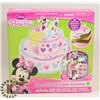 Image 1 : DISNEY MINNI MOUSE BOW-TIQUE DECORATE A CAKE
