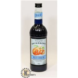 BOTTLE OF BLUE CURACAO SYRUP DRINK FLAVOURING