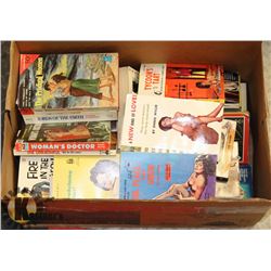 LARGE LOT OF VINTAGE PULP FICTION NOVELS