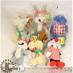 SET OF 5 LOONEY TUNES PLUSH