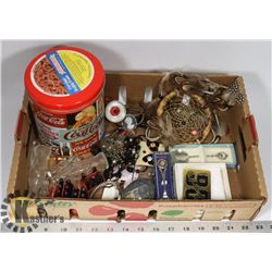 FLAT OF ASSORTED COLLECTIBLES INCLUDING BELT