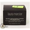 Image 1 : LAURA MERCIER SECRET BRIGHTENING POWDER