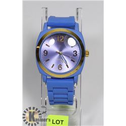 NEW BLUE AND PURPLE WRIST WATCH