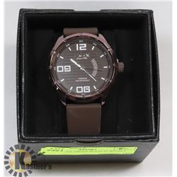NEW OMAX MENS WATCH W/GIFT BOX